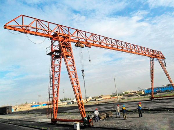 門(mén)式起重機(jī)該如何選用呢？