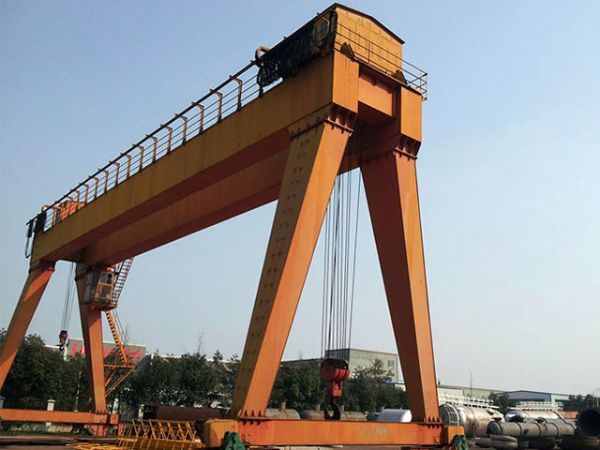 關(guān)于起重機(jī)你了解多少呢？起重機(jī)都有哪些形式呢